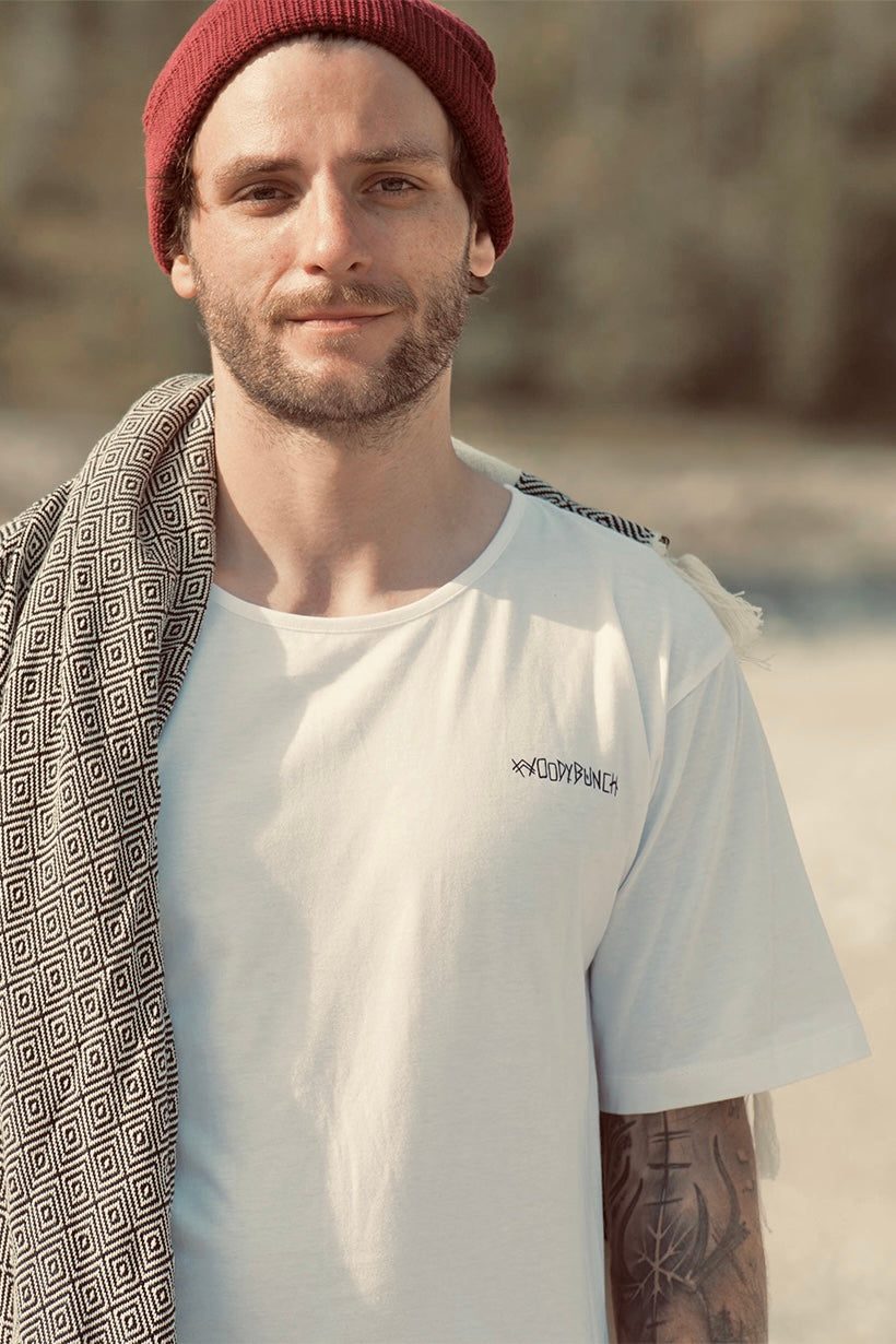 White Tee by WOODYBUNCH