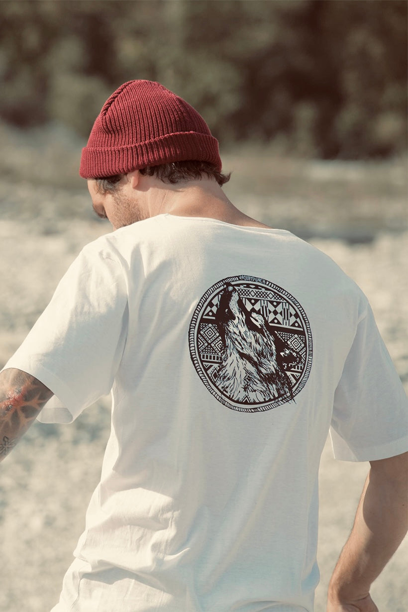 White Tee by WOODYBUNCH