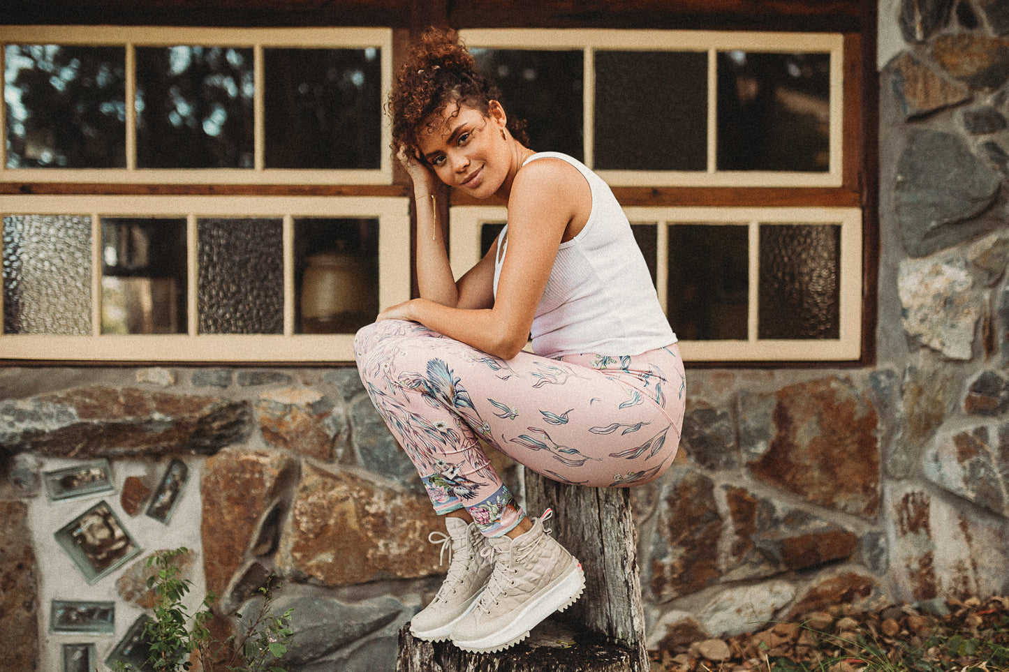 Ladies Leggings Grounded Pink by CHASING RIVERS